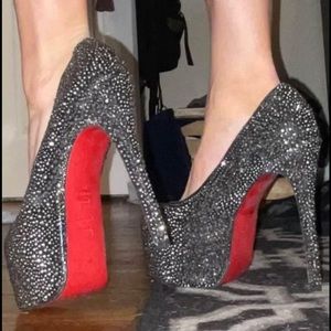 Red bottoms